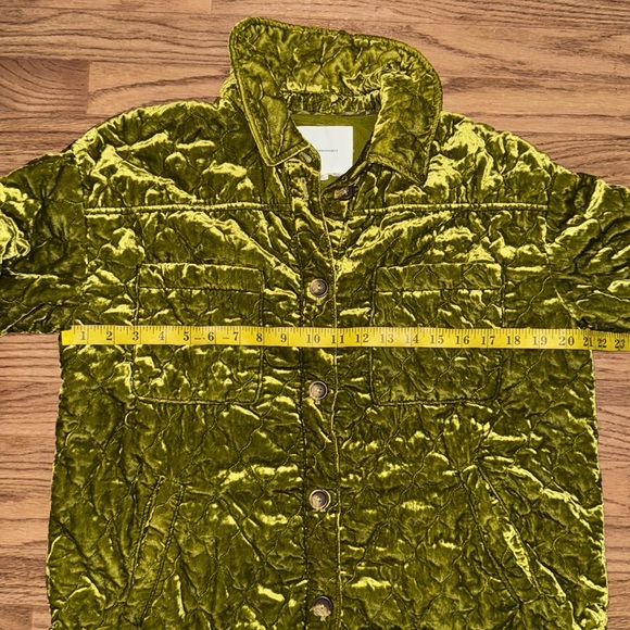 NWT A By Anthropologie Chartreuse Quilted Velvet Shirt Jacket Size Small Shacket - Picture 9 of 12